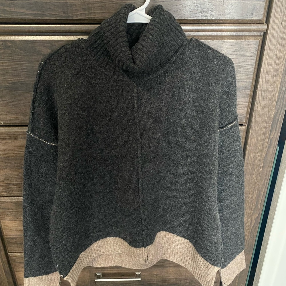 Vici Charcoal Turtleneck Sweater with Cream Contrast Hem
